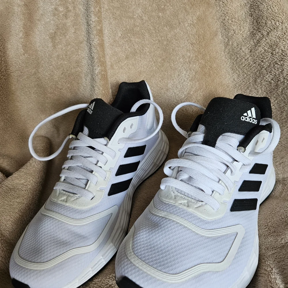 adidas Kids White and Black Sneakers - Picture 2 of 5